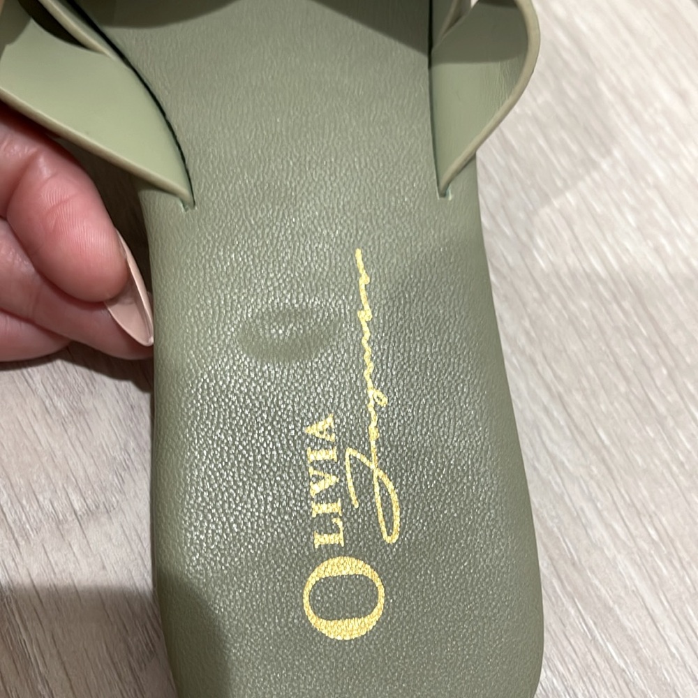 Sage Green Sandals Sz 7 - Picture 4 of 4